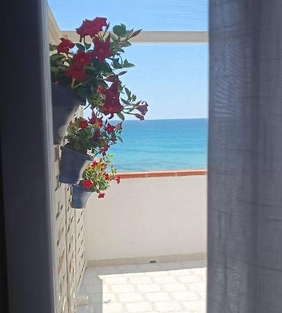 B&B Miramare San Pietro in Bevagna Luaran gambar